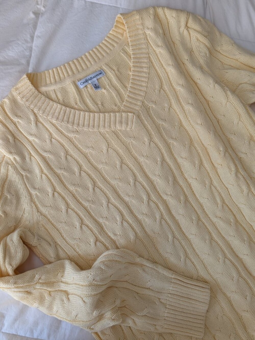 Butter Yellow Coastal Cable Knit V-Neck 100% Cotton Sweater Small